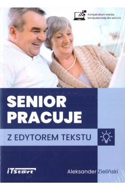 Senior pracuje z edytorem tekstu