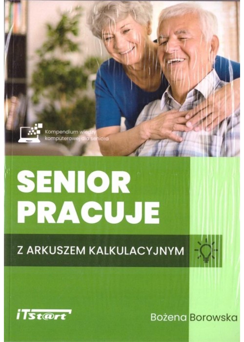 Senior pracuje z arkuszem kalkulacyjnym