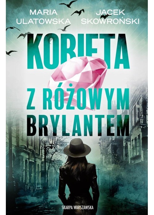 Kobieta z różowym brylantem